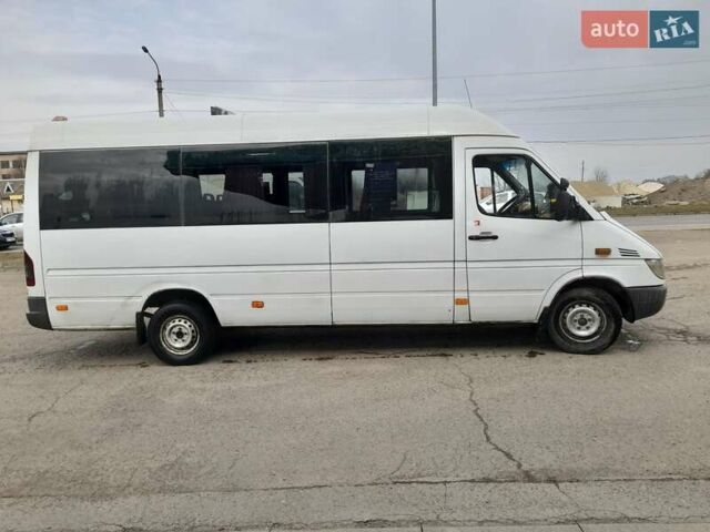 Білий Мерседес Sprinter, об'ємом двигуна 2.2 л та пробігом 837 тис. км за 8100 $, фото 4 на Automoto.ua