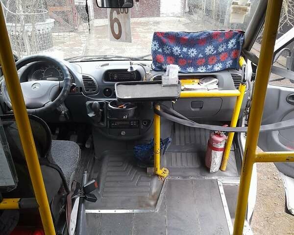 Білий Мерседес Sprinter, об'ємом двигуна 2.2 л та пробігом 837 тис. км за 8100 $, фото 9 на Automoto.ua