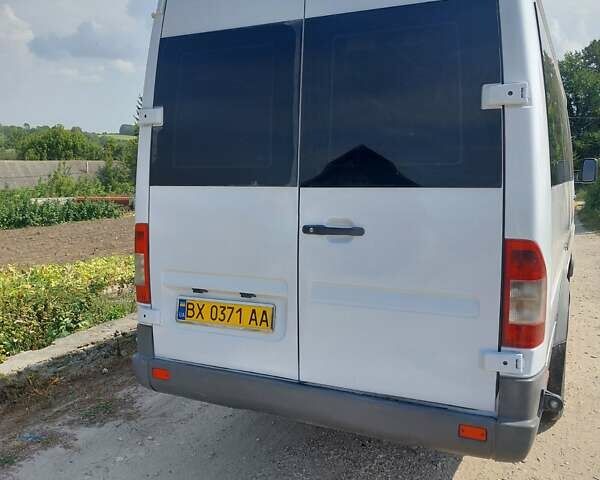 Білий Мерседес Sprinter, об'ємом двигуна 2.89 л та пробігом 360 тис. км за 14900 $, фото 7 на Automoto.ua