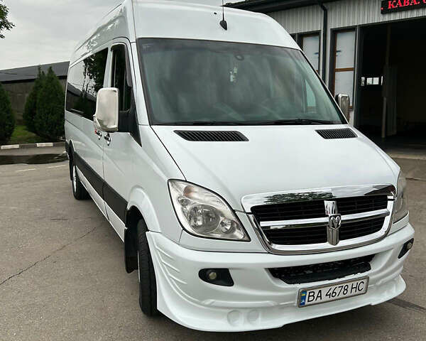 Білий Мерседес Sprinter, об'ємом двигуна 2.99 л та пробігом 350 тис. км за 23000 $, фото 1 на Automoto.ua