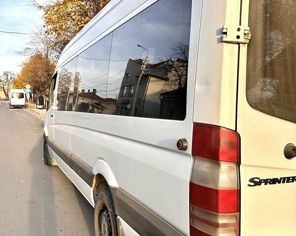Білий Мерседес Sprinter, об'ємом двигуна 2.3 л та пробігом 612 тис. км за 23380 $, фото 6 на Automoto.ua