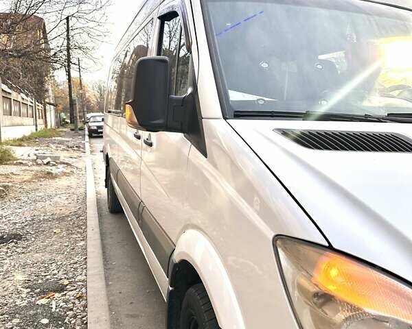 Білий Мерседес Sprinter, об'ємом двигуна 2.3 л та пробігом 612 тис. км за 23380 $, фото 3 на Automoto.ua