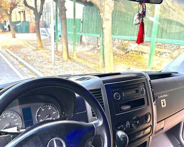 Білий Мерседес Sprinter, об'ємом двигуна 2.3 л та пробігом 612 тис. км за 23380 $, фото 4 на Automoto.ua