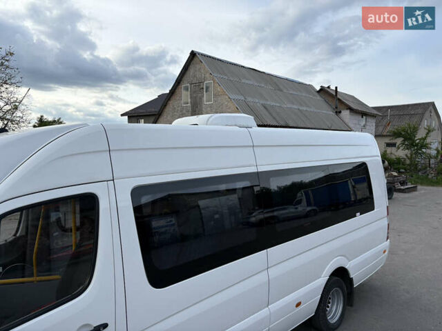 Белый Мерседес Sprinter, объемом двигателя 2.2 л и пробегом 391 тыс. км за 26900 $, фото 11 на Automoto.ua