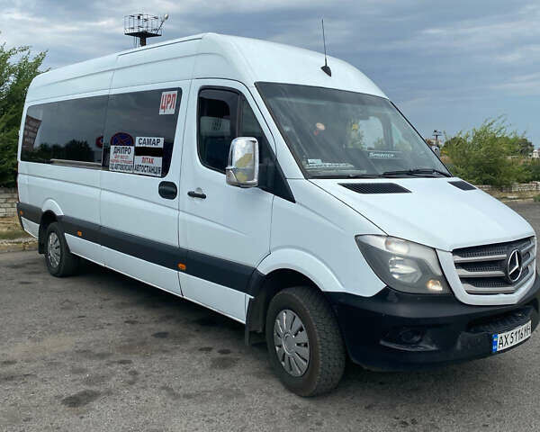 Білий Мерседес Sprinter, об'ємом двигуна 2.14 л та пробігом 320 тис. км за 28500 $, фото 2 на Automoto.ua