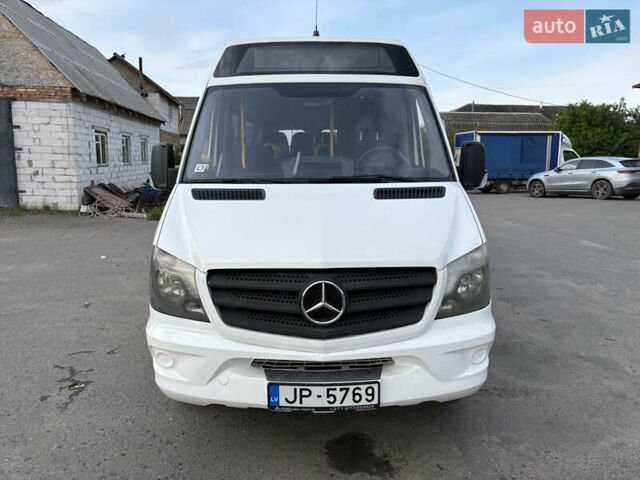 Белый Мерседес Sprinter, объемом двигателя 2.2 л и пробегом 391 тыс. км за 26900 $, фото 1 на Automoto.ua