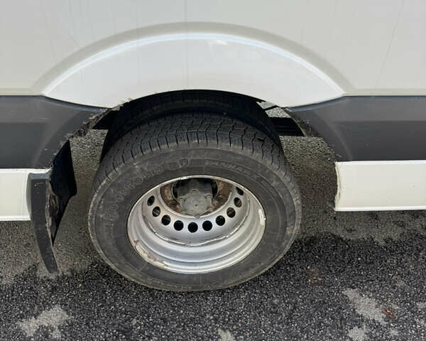 Білий Мерседес Sprinter, об'ємом двигуна 0 л та пробігом 233 тис. км за 49900 $, фото 13 на Automoto.ua