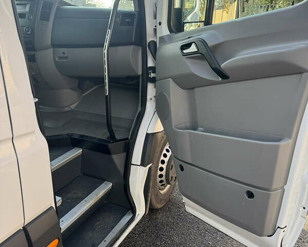 Білий Мерседес Sprinter, об'ємом двигуна 0 л та пробігом 233 тис. км за 49900 $, фото 12 на Automoto.ua