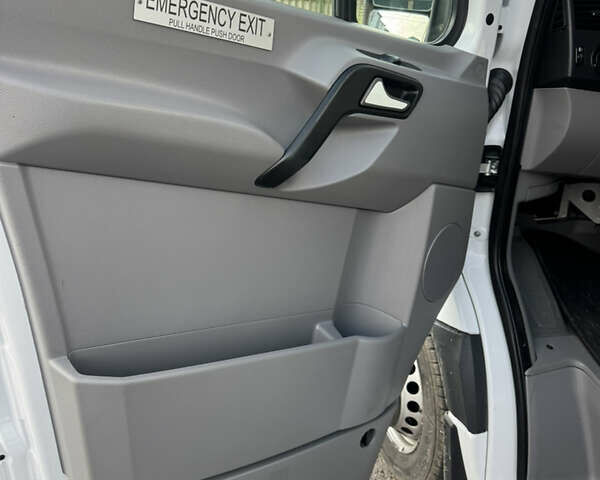 Білий Мерседес Sprinter, об'ємом двигуна 0 л та пробігом 233 тис. км за 49900 $, фото 22 на Automoto.ua