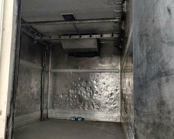 Білий Мерседес Sprinter, об'ємом двигуна 2.3 л та пробігом 385 тис. км за 4400 $, фото 4 на Automoto.ua