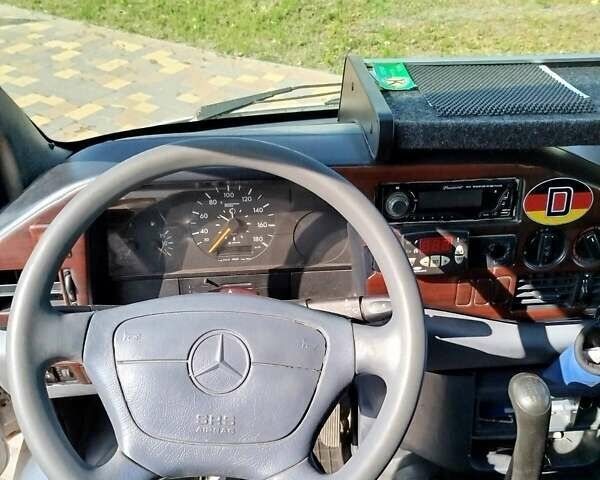 Белый Мерседес Sprinter, объемом двигателя 2.87 л и пробегом 497 тыс. км за 7500 $, фото 11 на Automoto.ua