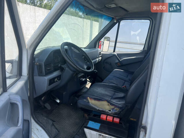 Белый Мерседес Sprinter, объемом двигателя 2.87 л и пробегом 700 тыс. км за 6500 $, фото 5 на Automoto.ua