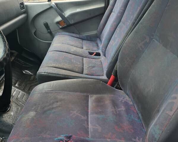 Белый Мерседес Sprinter, объемом двигателя 2.3 л и пробегом 614 тыс. км за 4300 $, фото 10 на Automoto.ua