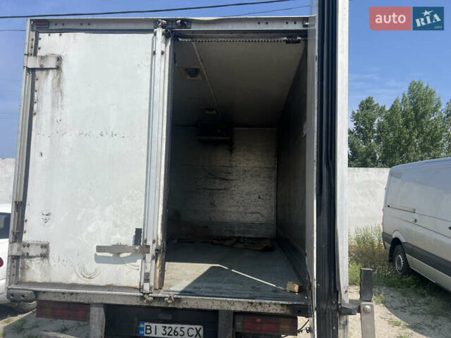 Белый Мерседес Sprinter, объемом двигателя 2.87 л и пробегом 700 тыс. км за 6500 $, фото 4 на Automoto.ua