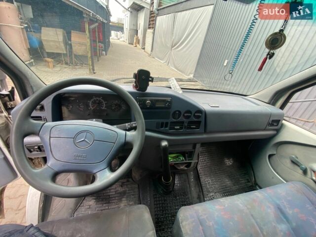 Білий Мерседес Sprinter, об'ємом двигуна 2.87 л та пробігом 400 тис. км за 9500 $, фото 4 на Automoto.ua