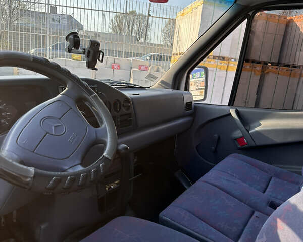 Белый Мерседес Sprinter, объемом двигателя 2.87 л и пробегом 650 тыс. км за 8399 $, фото 12 на Automoto.ua