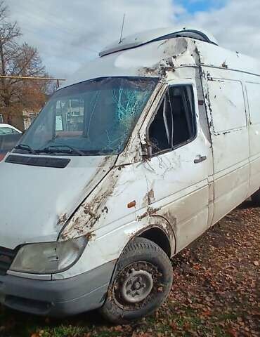 Білий Мерседес Sprinter, об'ємом двигуна 2.1 л та пробігом 715 тис. км за 4200 $, фото 2 на Automoto.ua