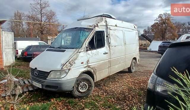 Білий Мерседес Sprinter, об'ємом двигуна 2.1 л та пробігом 715 тис. км за 4200 $, фото 4 на Automoto.ua