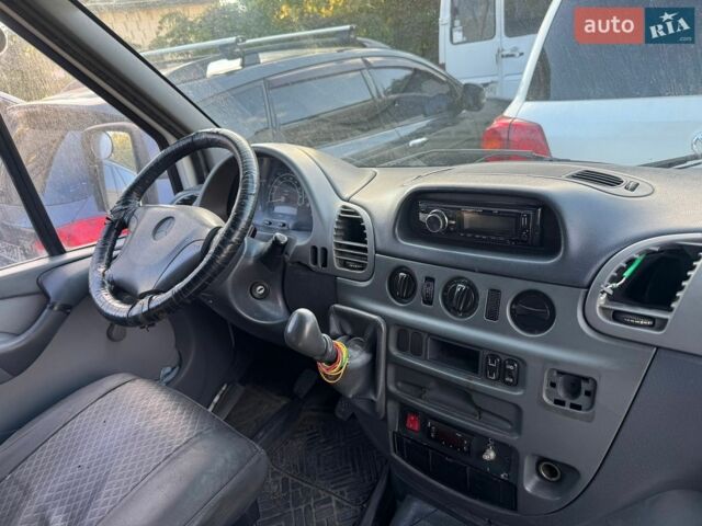 Білий Мерседес Sprinter, об'ємом двигуна 2.15 л та пробігом 600 тис. км за 3800 $, фото 5 на Automoto.ua