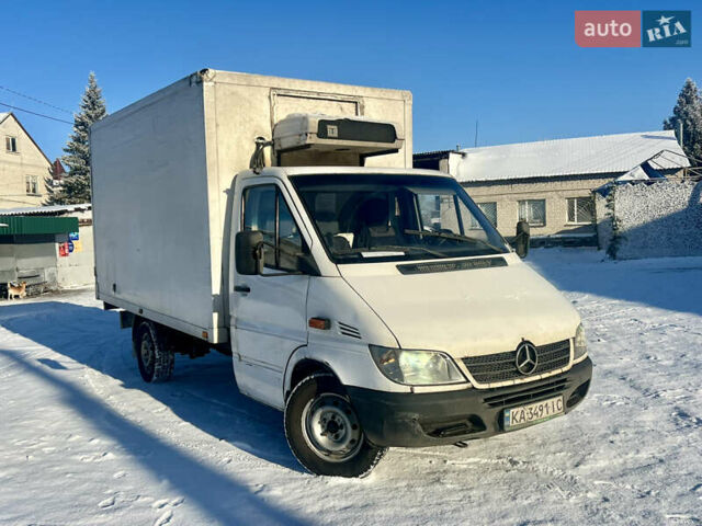 Білий Мерседес Sprinter, об'ємом двигуна 2.15 л та пробігом 482 тис. км за 5600 $, фото 1 на Automoto.ua