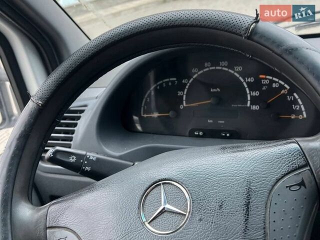 Белый Мерседес Sprinter, объемом двигателя 2.69 л и пробегом 898 тыс. км за 5500 $, фото 6 на Automoto.ua