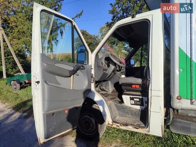Білий Мерседес Sprinter, об'ємом двигуна 2.69 л та пробігом 400 тис. км за 10000 $, фото 9 на Automoto.ua