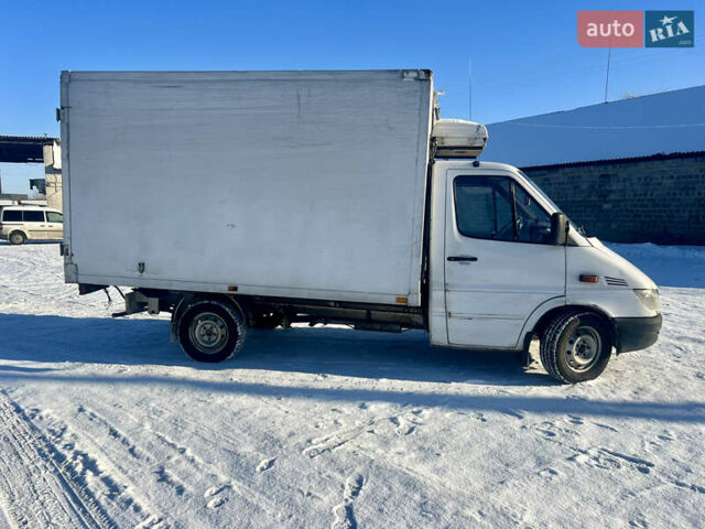 Білий Мерседес Sprinter, об'ємом двигуна 2.15 л та пробігом 482 тис. км за 5600 $, фото 2 на Automoto.ua
