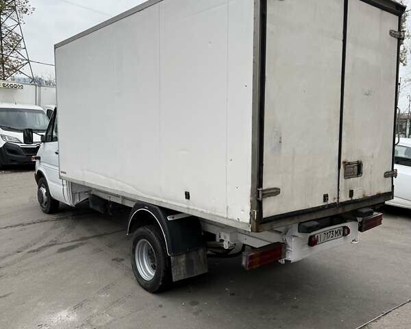 Белый Мерседес Sprinter, объемом двигателя 2.7 л и пробегом 500 тыс. км за 9500 $, фото 8 на Automoto.ua