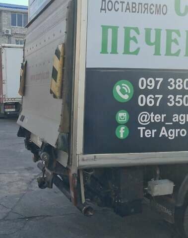 Белый Мерседес Sprinter, объемом двигателя 2.7 л и пробегом 400 тыс. км за 12499 $, фото 4 на Automoto.ua