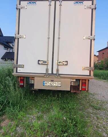 Белый Мерседес Sprinter, объемом двигателя 2.7 л и пробегом 621 тыс. км за 22000 $, фото 6 на Automoto.ua