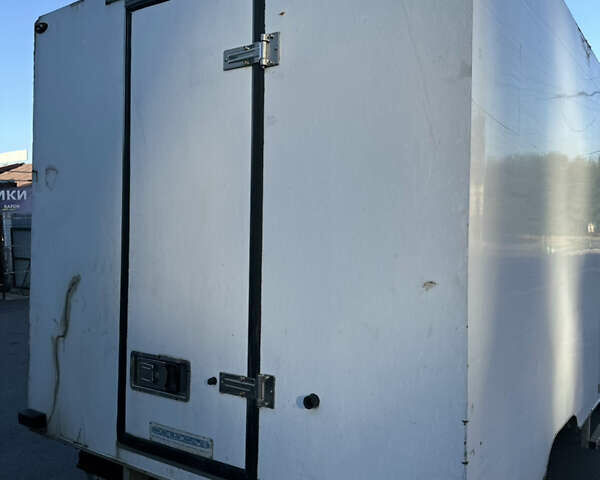 Білий Мерседес Sprinter, об'ємом двигуна 2.15 л та пробігом 590 тис. км за 13000 $, фото 3 на Automoto.ua