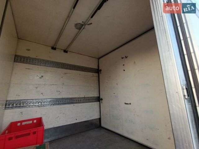 Белый Мерседес Sprinter, объемом двигателя 2.7 л и пробегом 621 тыс. км за 22000 $, фото 14 на Automoto.ua