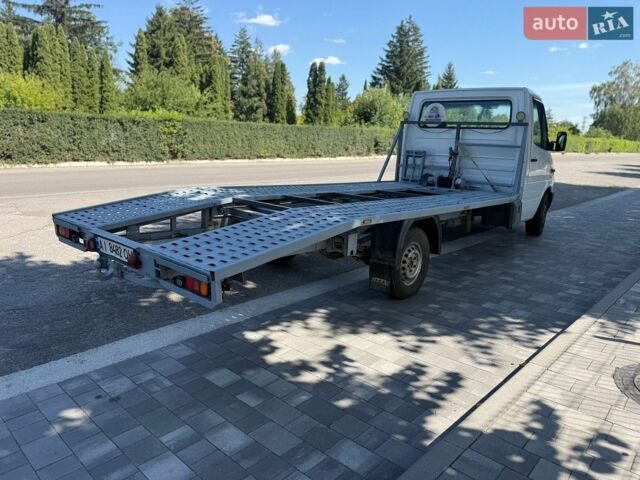 Белый Мерседес Sprinter, объемом двигателя 2.15 л и пробегом 30 тыс. км за 7900 $, фото 8 на Automoto.ua