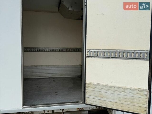 Белый Мерседес Sprinter, объемом двигателя 2.15 л и пробегом 528 тыс. км за 7400 $, фото 6 на Automoto.ua