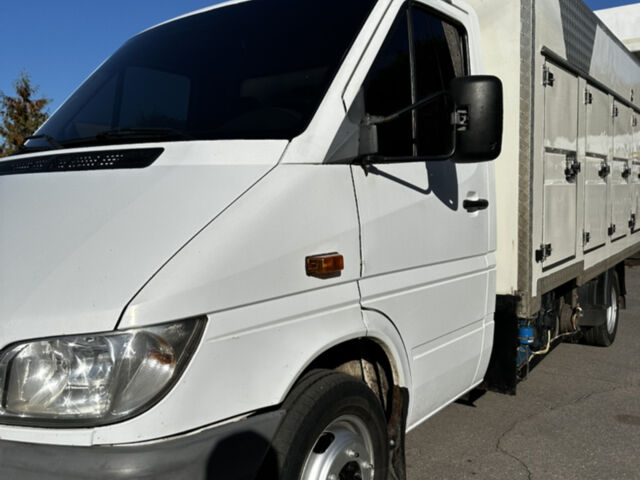 Білий Мерседес Sprinter, об'ємом двигуна 0 л та пробігом 451 тис. км за 13800 $, фото 2 на Automoto.ua