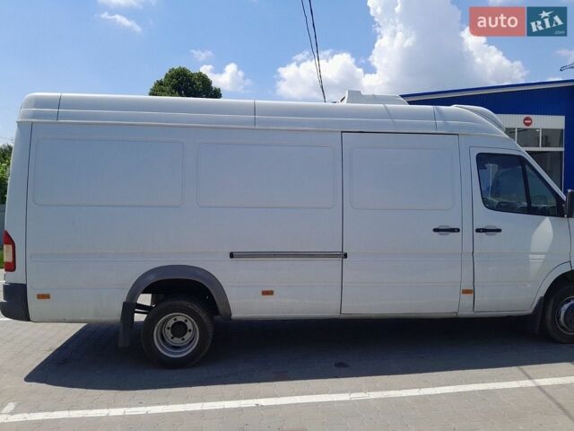 Білий Мерседес Sprinter, об'ємом двигуна 2.69 л та пробігом 421 тис. км за 15800 $, фото 1 на Automoto.ua