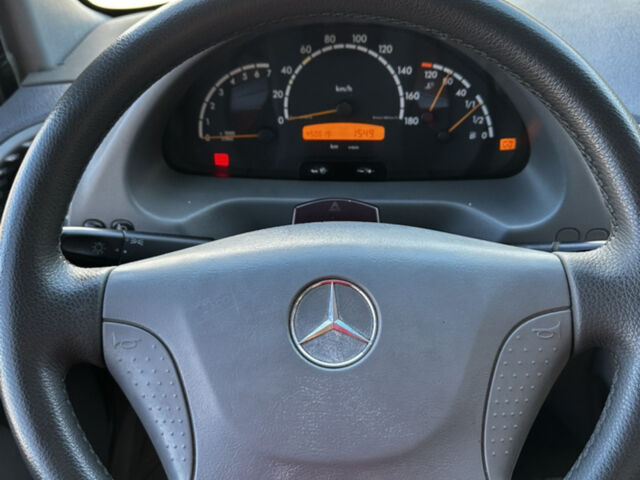 Білий Мерседес Sprinter, об'ємом двигуна 0 л та пробігом 451 тис. км за 13800 $, фото 9 на Automoto.ua