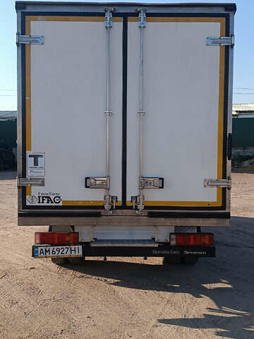 Белый Мерседес Sprinter, объемом двигателя 2.7 л и пробегом 390 тыс. км за 17500 $, фото 13 на Automoto.ua