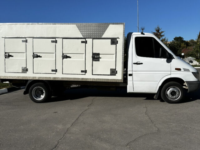 Білий Мерседес Sprinter, об'ємом двигуна 0 л та пробігом 451 тис. км за 13800 $, фото 6 на Automoto.ua