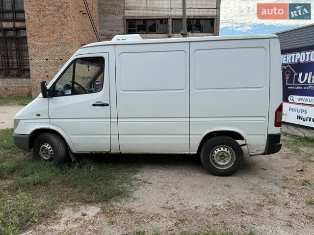 Білий Мерседес Sprinter, об'ємом двигуна 2.15 л та пробігом 235 тис. км за 5500 $, фото 14 на Automoto.ua