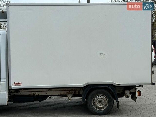 Белый Мерседес Sprinter, объемом двигателя 2.15 л и пробегом 528 тыс. км за 7400 $, фото 7 на Automoto.ua
