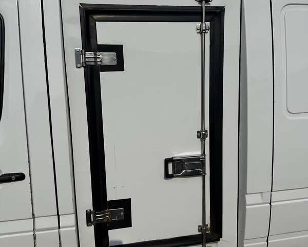 Білий Мерседес Sprinter, об'ємом двигуна 2.15 л та пробігом 504 тис. км за 10300 $, фото 2 на Automoto.ua