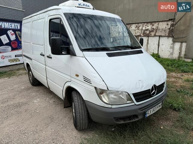 Білий Мерседес Sprinter, об'ємом двигуна 2.15 л та пробігом 235 тис. км за 5500 $, фото 19 на Automoto.ua