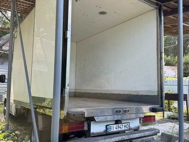 Білий Мерседес Sprinter, об'ємом двигуна 2.15 л та пробігом 315 тис. км за 14300 $, фото 4 на Automoto.ua