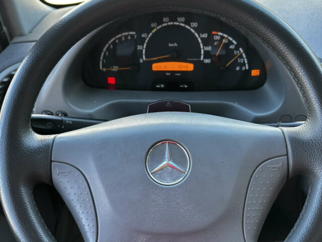 Белый Мерседес Sprinter, объемом двигателя 0 л и пробегом 451 тыс. км за 12200 $, фото 9 на Automoto.ua