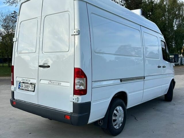 Білий Мерседес Sprinter, об'ємом двигуна 9.99 л та пробігом 530 тис. км за 11000 $, фото 3 на Automoto.ua