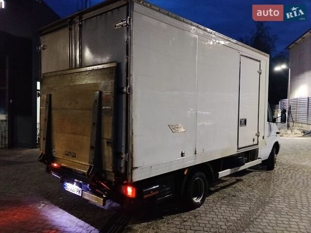 Белый Мерседес Sprinter, объемом двигателя 2.7 л и пробегом 613 тыс. км за 12300 $, фото 3 на Automoto.ua