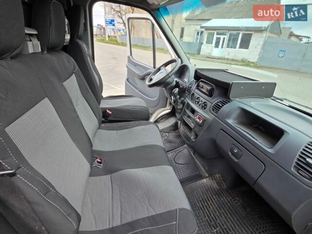 Белый Мерседес Sprinter, объемом двигателя 2.15 л и пробегом 950 тыс. км за 8500 $, фото 16 на Automoto.ua
