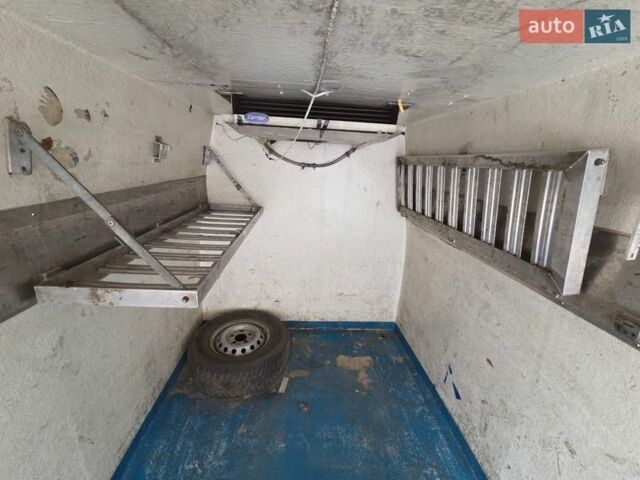 Белый Мерседес Sprinter, объемом двигателя 2.15 л и пробегом 950 тыс. км за 8500 $, фото 24 на Automoto.ua