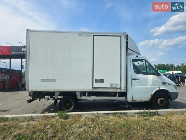 Білий Мерседес Sprinter, об'ємом двигуна 2.15 л та пробігом 879 тис. км за 9000 $, фото 2 на Automoto.ua